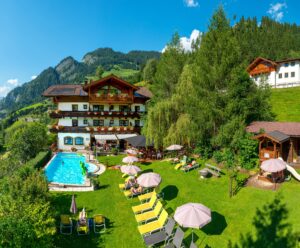 Hotel Dorfer - Book your holiday in Grossarl in Salzburger Land on 365Austria