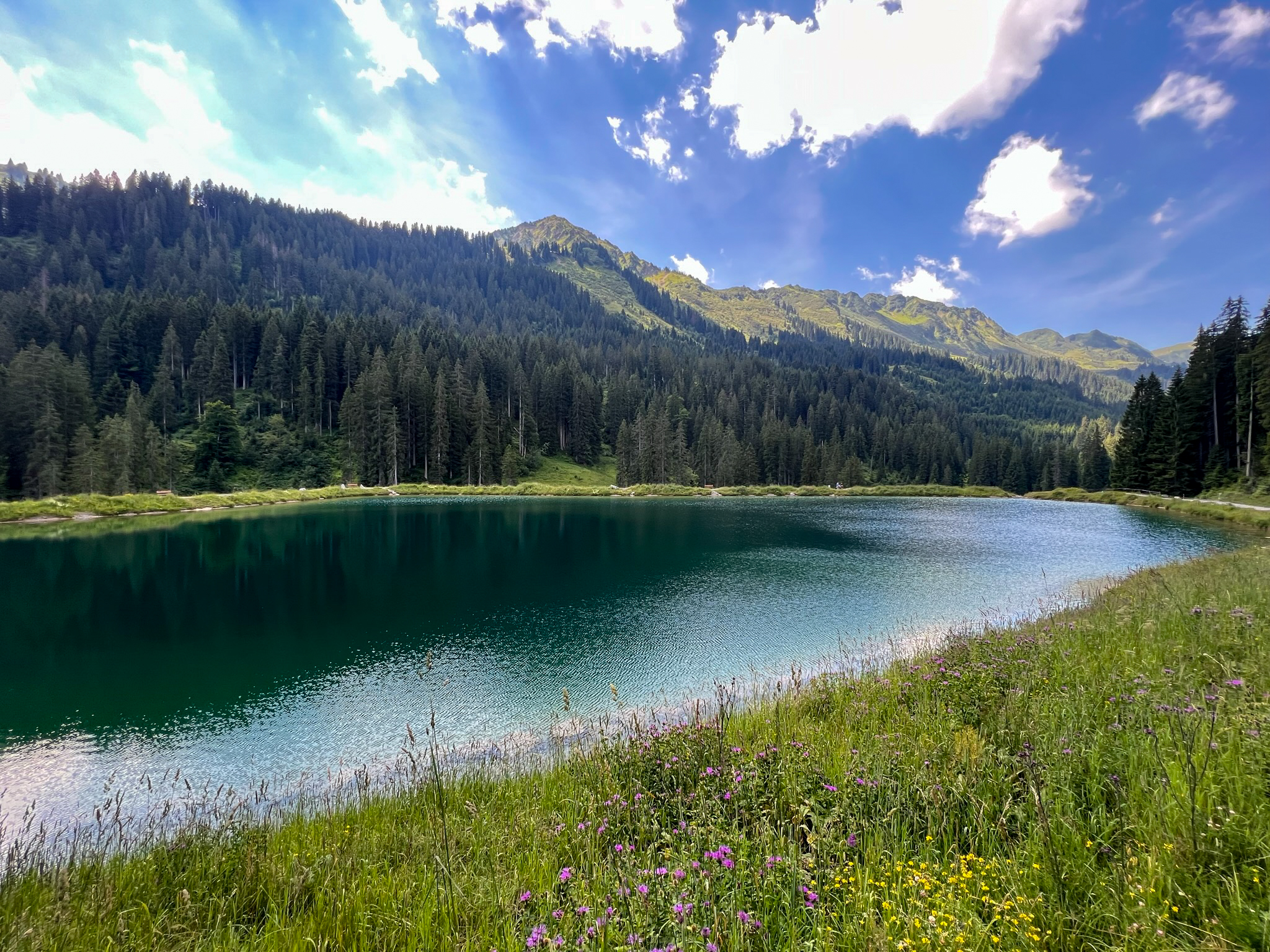 Herzsee im Kleinwalsertal, Vorarlberg- jetzt auf 365Austria buchen, by Paul Weindl