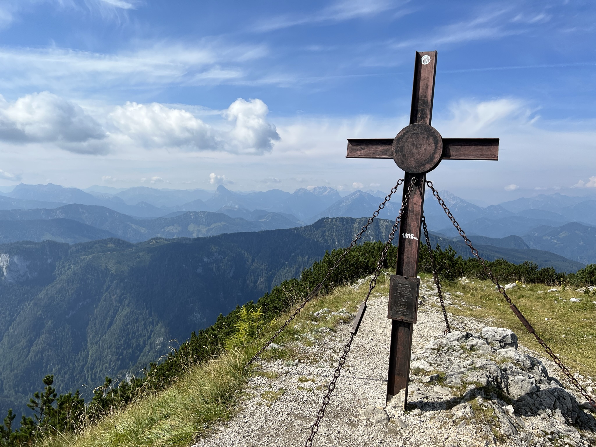 Hochkar: 360˚-Skytour und Wanderung zum Gipfelkreuz