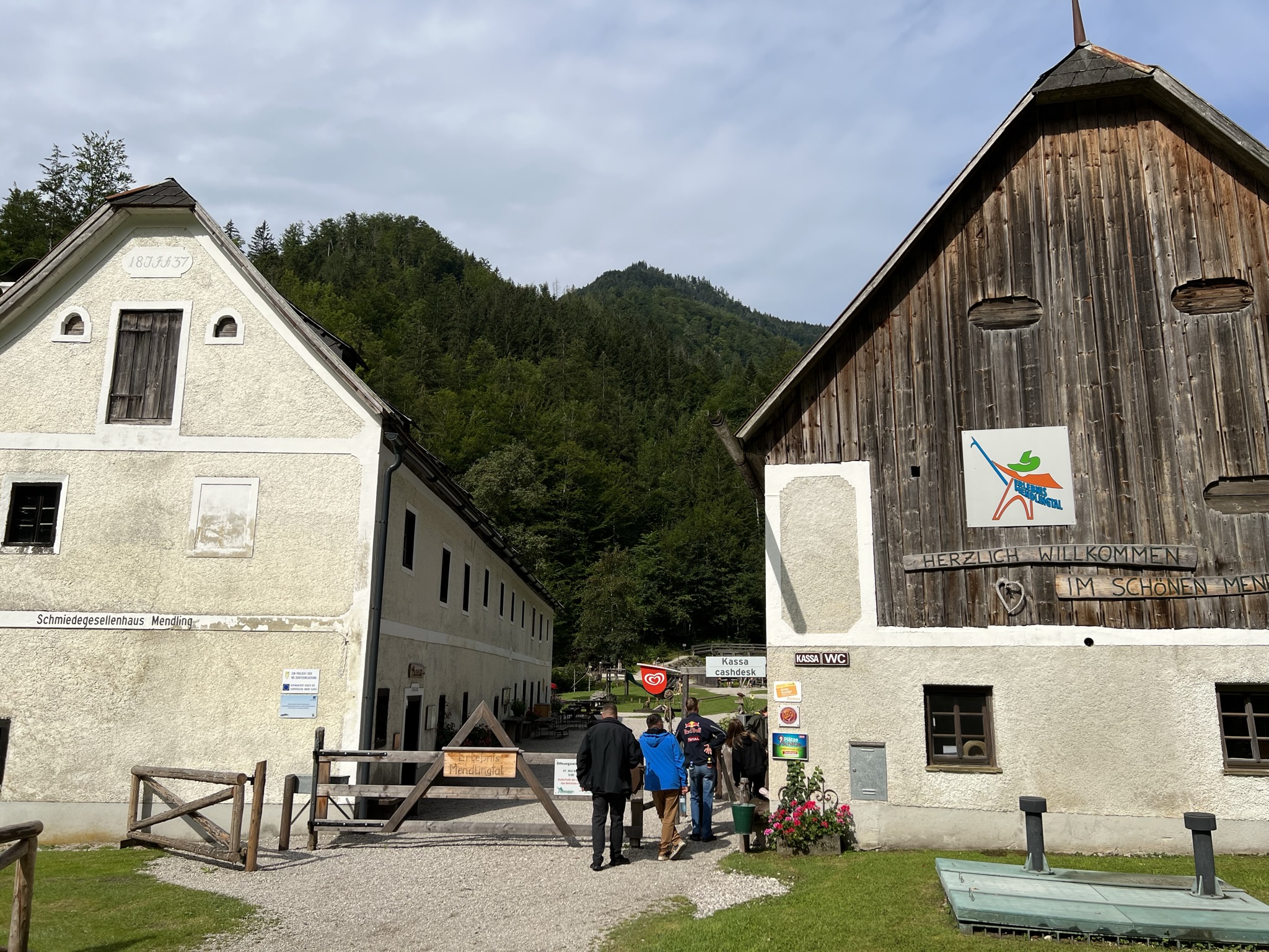Niederösterreich, Wanderung durch die Erlebniswelt Mendlingtal, 365Austria by Paul Weindl